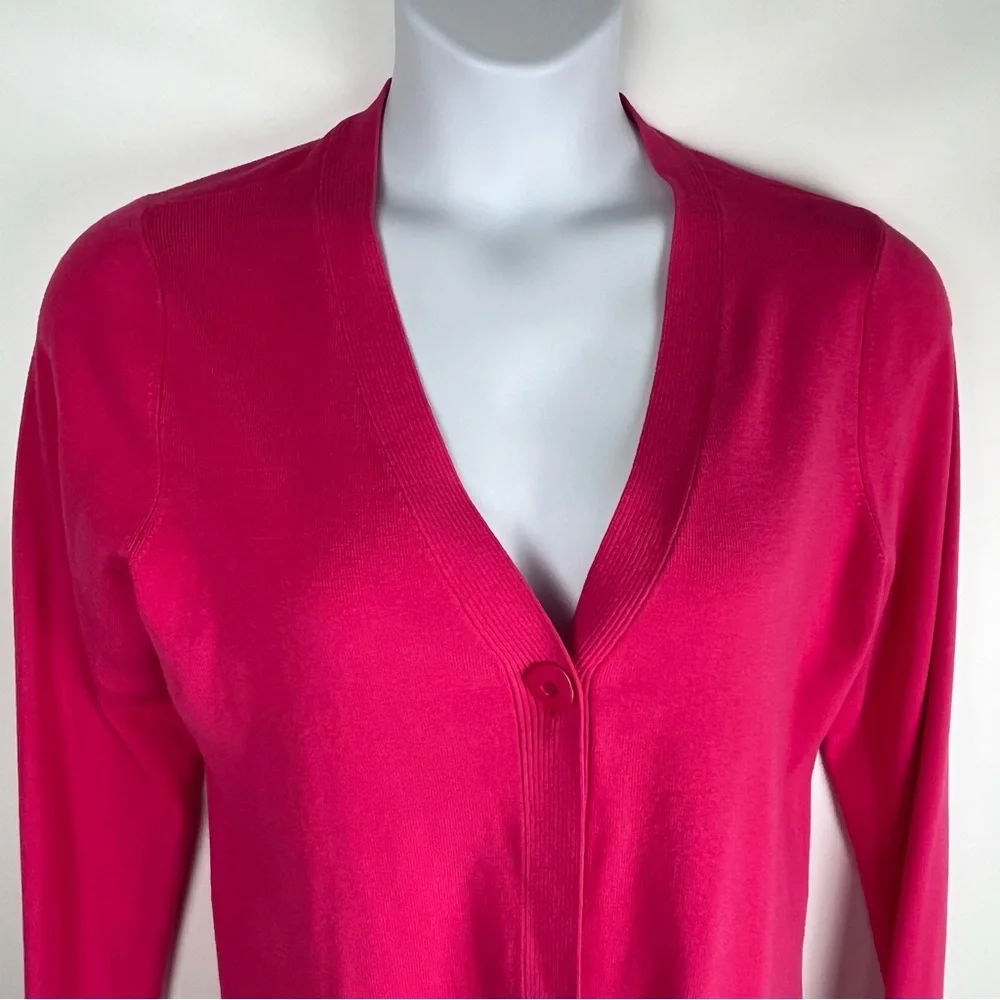 Charter Club neck button